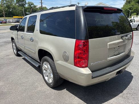 Used 2013 GMC Yukon XL SLT w/ Regional Value Package AWD/4WD image 14