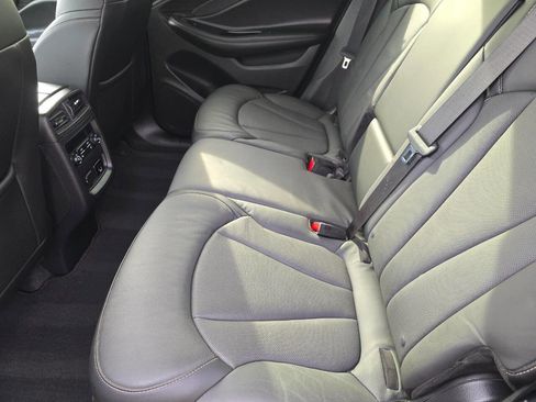 Used 2017 Buick Envision Essence image 20