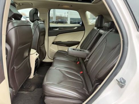 Used 2019 Lincoln MKC Reserve w/ MKC Climate Package image 16