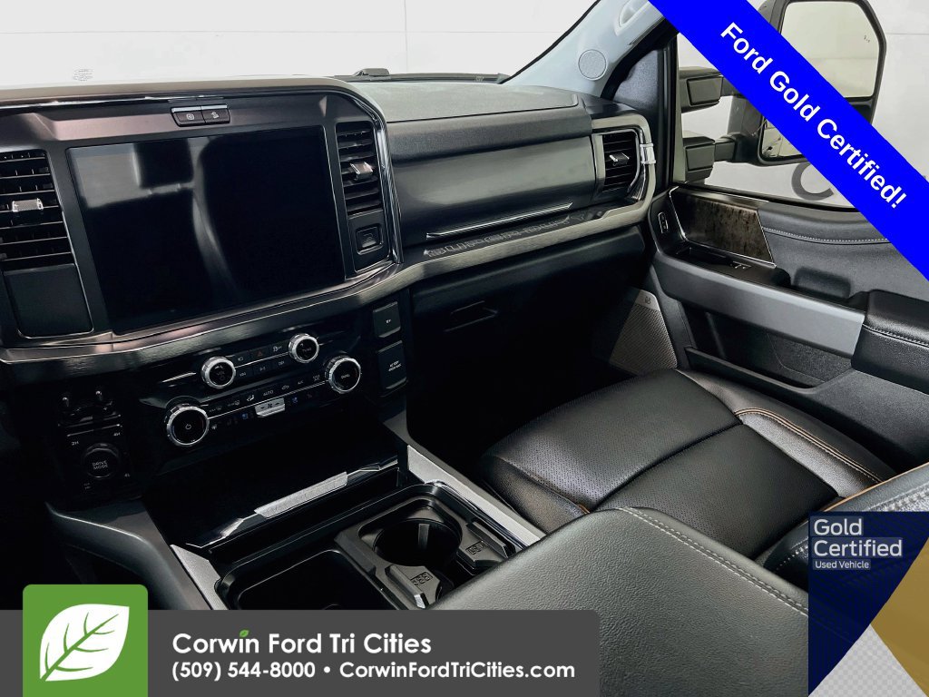 Used 2025 Ford F350 Lariat w/ Black Appearance Package AWD/4WD image 26