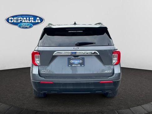 Used 2023 Ford Explorer XLT AWD/4WD image 5