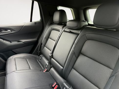 Certified 2025 Chevrolet Equinox LT w/ Convenience Package II AWD/4WD image 12