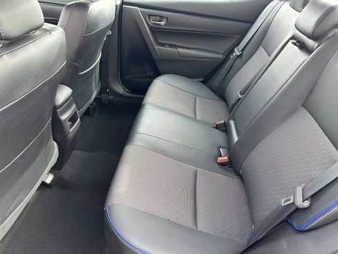 Used 2019 Toyota Corolla SE image 21