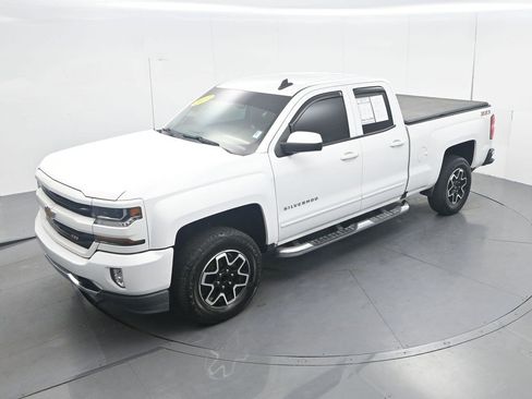 Used 2017 Chevrolet Silverado 1500 LT w/ All Star Edition AWD/4WD image 25
