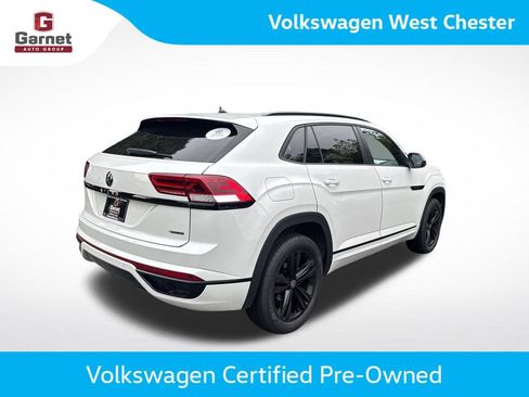 Certified 2023 Volkswagen Atlas Cross Sport SEL R-Line AWD/4WD image 5