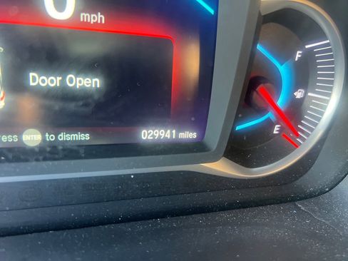 Used 2022 Honda Pilot TrailSport image 16