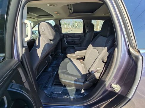 Used 2014 Chevrolet Traverse LT w/ All-Star Edition FWD image 12