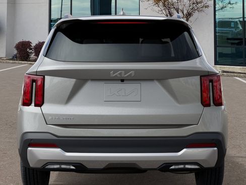 New 2026 Kia Sorento S w/ S Panoramic Sunroof Package image 13