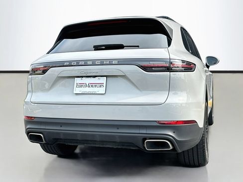 Certified 2023 Porsche Cayenne AWD/4WD image 34