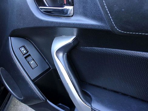 Used 2017 Toyota 86 image 17