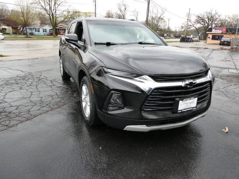 Used 2019 Chevrolet Blazer LT FWD image 3