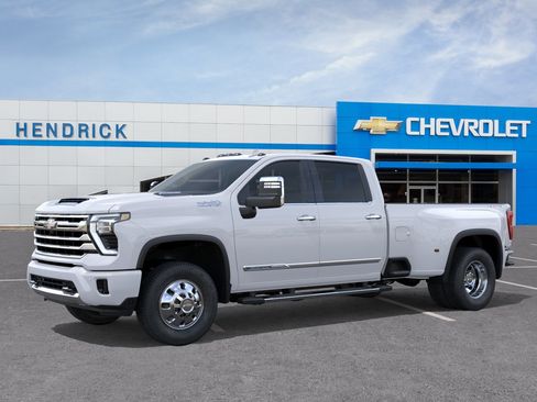 New 2026 Chevrolet Silverado 3500 High Country AWD/4WD image 3