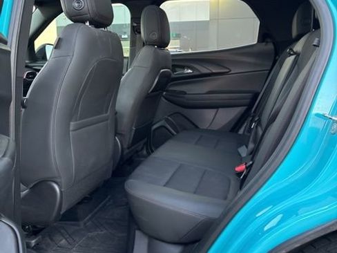 Used 2021 Chevrolet TrailBlazer RS w/ Sun and Liftgate Package image 6