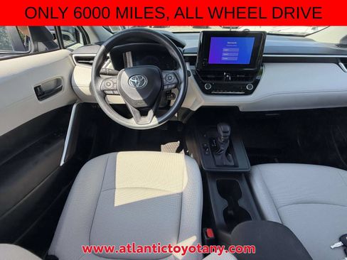 Used 2026 Toyota Corolla Cross L AWD/4WD image 14