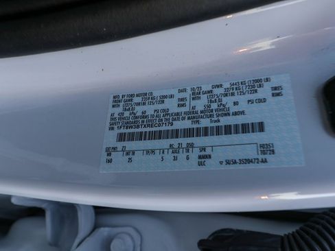 Used 2024 Ford F350 XLT w/ 360-Degree Camera Package image 32