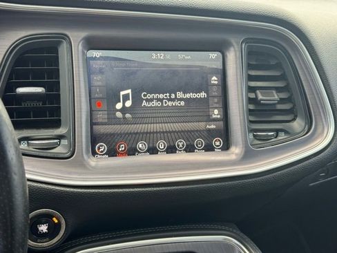 Used 2016 Dodge Challenger R/T image 23