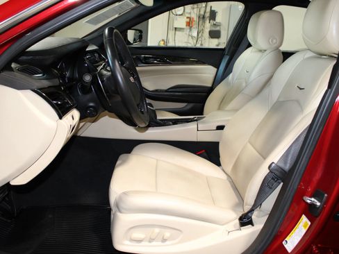 Used 2018 Cadillac CTS Luxury RWD image 25
