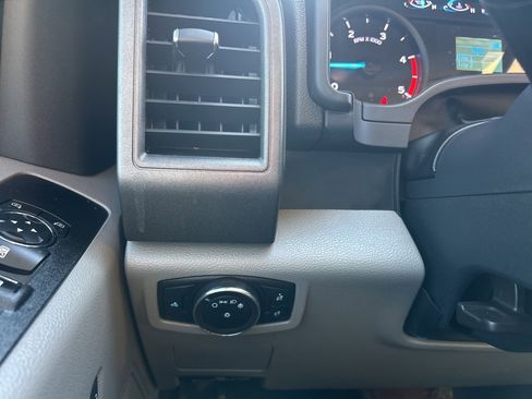 Used 2022 Ford F350 XL w/ Power Equipment Group image 12