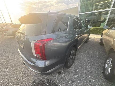 Used 2024 Hyundai Palisade Calligraphy FWD image 14