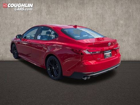 New 2026 Toyota Camry SE w/ Multimedia Upgrade Package FWD image 5