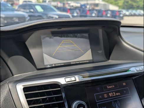 Used 2014 Honda Accord Touring image 12