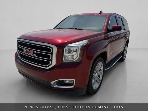 Used 2018 GMC Yukon SLT AWD/4WD image 1