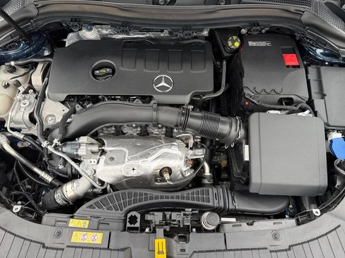 Used 2023 Mercedes-Benz GLA 250 4MATIC image 35