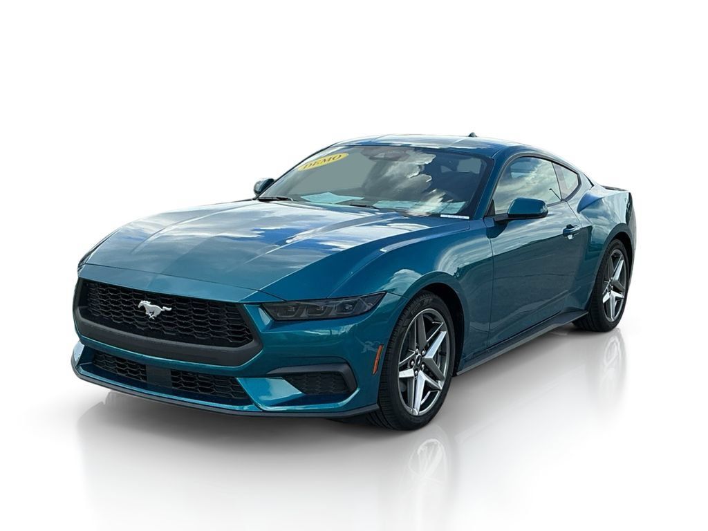 Used 2026 Ford Mustang Coupe RWD image 3