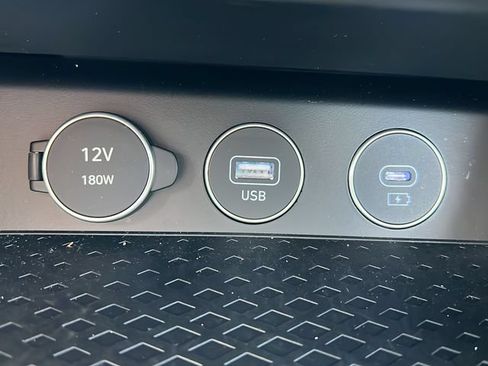 Certified 2026 Genesis G70 2.5T RWD image 17