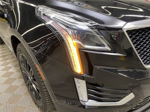 Used 2023 Cadillac XT5 Sportv image 3