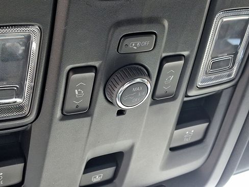 Used 2022 Chevrolet Tahoe RST w/ Luxury Package image 26