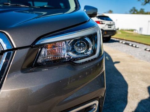 Used 2020 Subaru Forester Touring w/ Popular Package #2 image 3