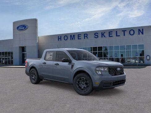 New 2026 Ford Maverick XLT w/ XLT Luxury Package FWD image 7