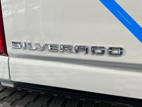 Used 2024 Chevrolet Silverado 2500 LT image 18