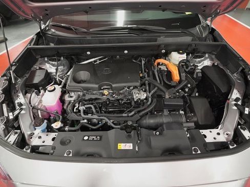 Used 2025 Toyota RAV4 XSE w/ Advanced Technology Package image 8