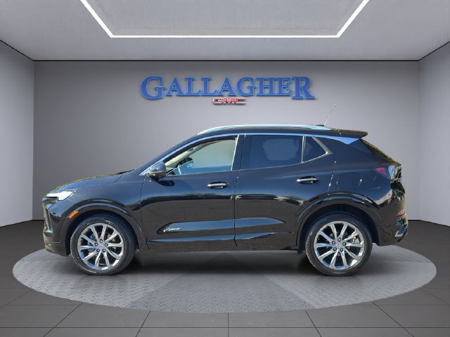 Used 2024 Buick Encore GX Avenir w/ Avenir Technology Package AWD/4WD image 9