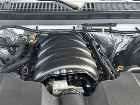 Used 2017 Chevrolet Silverado 1500 LT w/ All Star Edition image 34