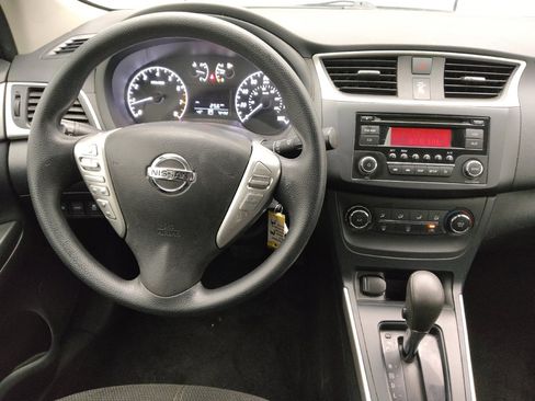 Used 2017 Nissan Sentra S image 22
