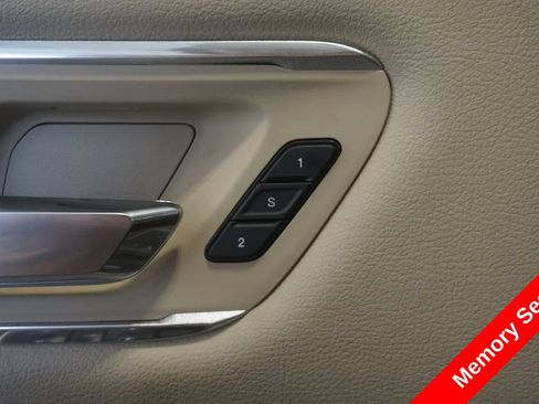 Used 2021 RAM 1500 Laramie AWD/4WD image 6