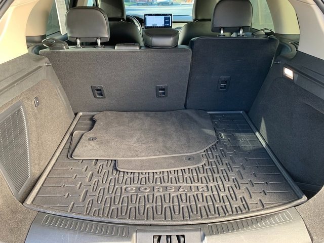Certified 2025 Lincoln Corsair AWD image 5