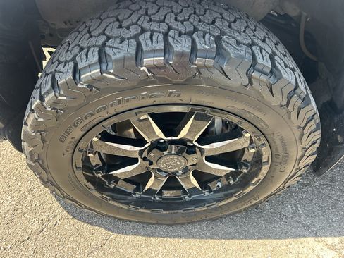 Used 2016 Toyota Tundra 1794 Edition AWD/4WD image 10