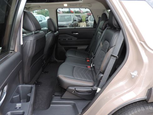 Used 2025 Nissan Pathfinder Platinum w/ Cargo Package FWD image 20