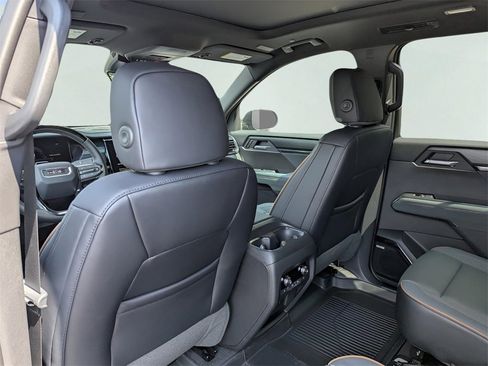 New 2026 GMC Acadia AT4 w/ Super Cruise Package image 13