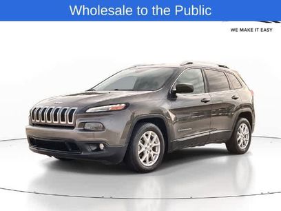 Used 2015 Jeep Cherokee Latitude w/ Comfort/Convenience Group