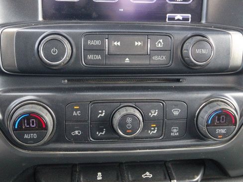 Used 2018 Chevrolet Silverado 1500 LT w/ All Star Edition AWD/4WD image 23