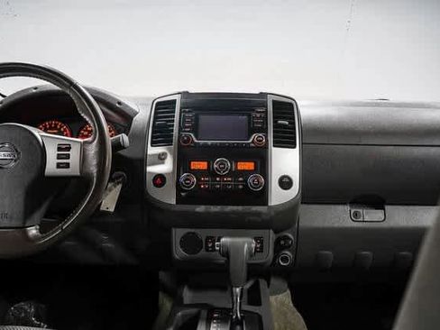 Used 2017 Nissan Frontier SV w/ SV Value Truck Package image 12