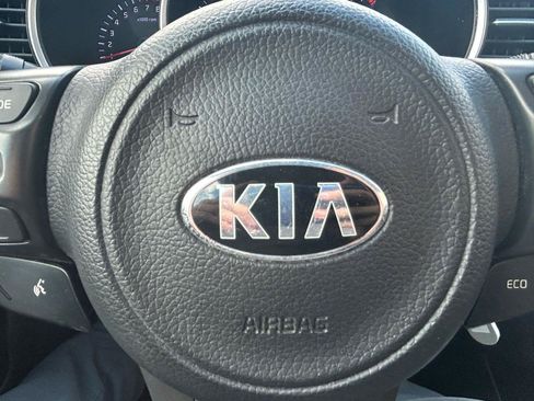 Used 2015 Kia Optima LX FWD image 20