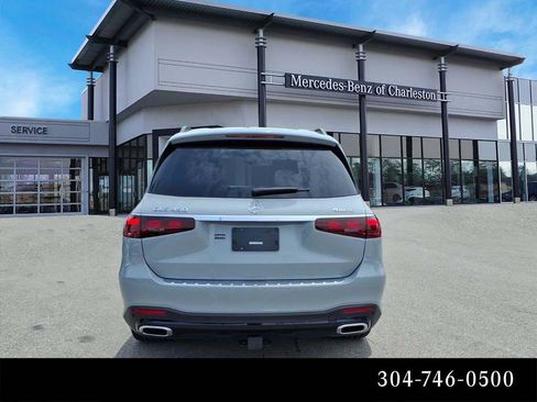 Certified 2025 Mercedes-Benz GLS 450 4MATIC image 4