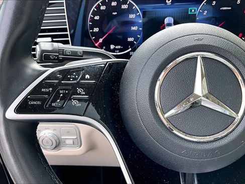 Certified 2024 Mercedes-Benz GLE 450 4MATIC image 20