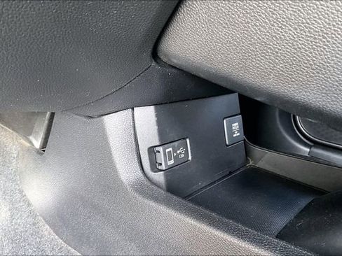 Used 2021 Honda Civic Sport image 15